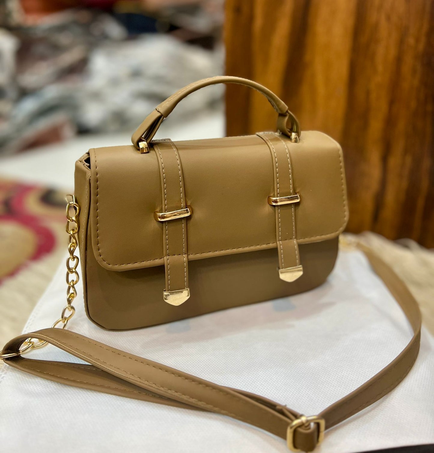 Women's Stylish Crossbody Bag with Adjustable Long Strap – New Arrival Luxury Design + Dust Bag Included